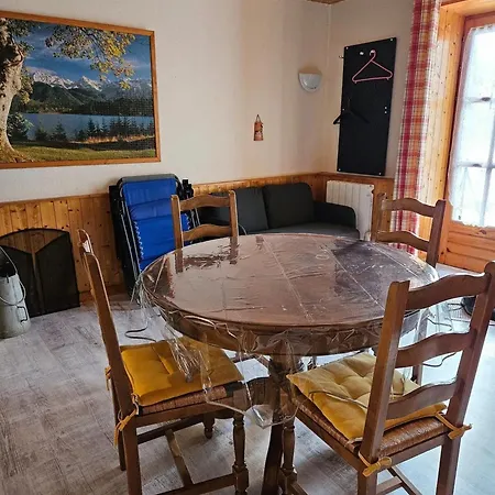 Maison Charmante Avec Vue Sur La Montagne A Saint-Anthème